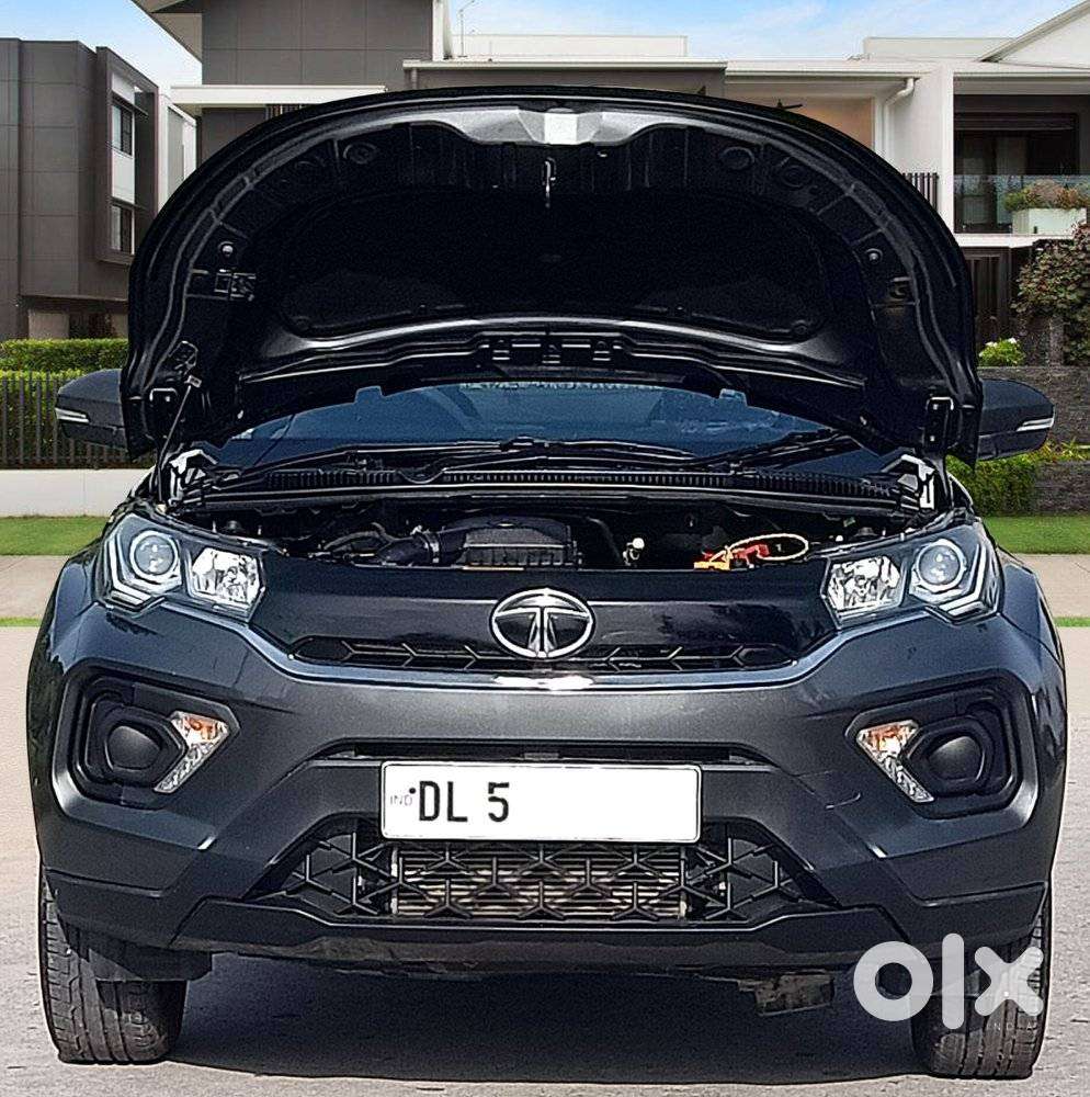Tata Nexon 1.2 Revotron Xma Amt (s), 2023, Petrol