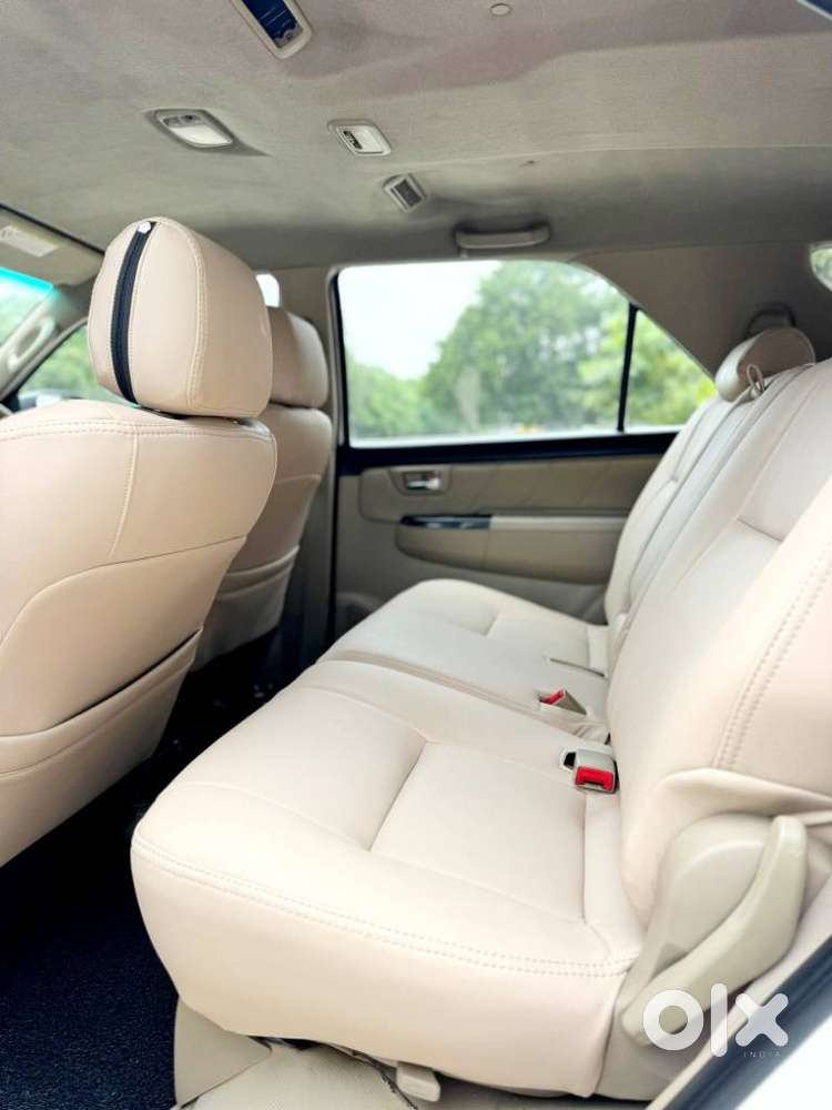 Toyota Fortuner 2.5 4x2 Mt Trd Sportivo, 2014, Diesel