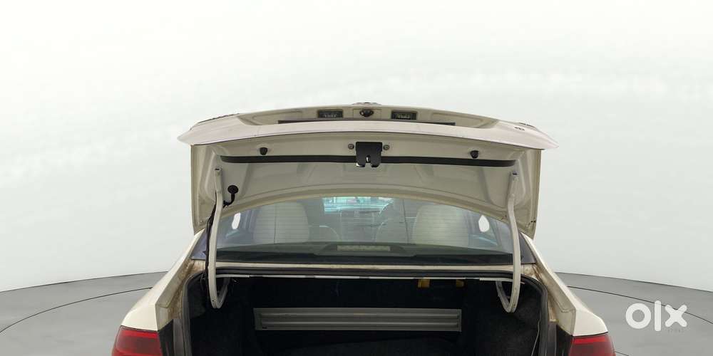 Volkswagen Vento 2010-2013 Petrol Highline At, 2014, Petrol