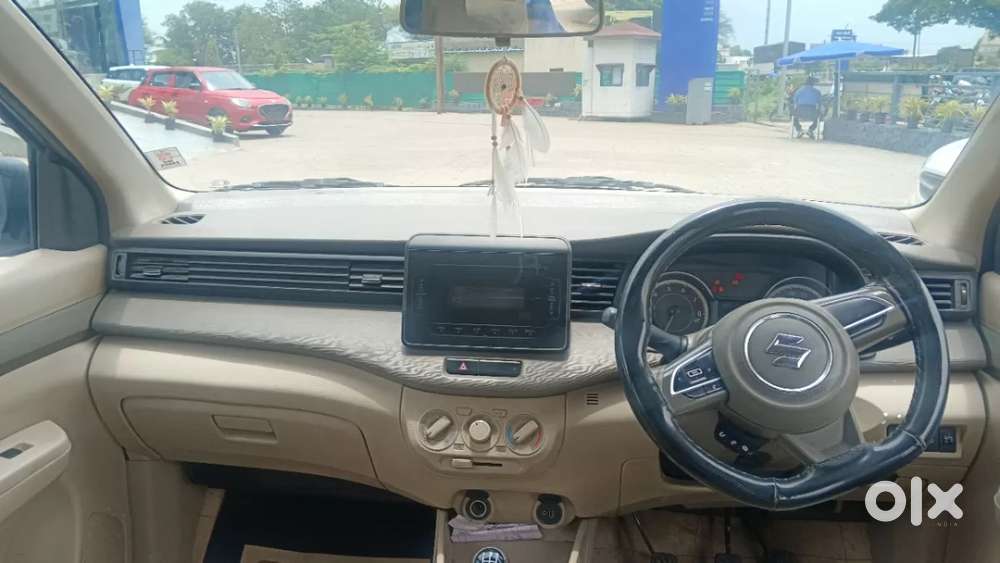 Maruti Suzuki Ertiga 1.5 Vxi, 2022, Petrol