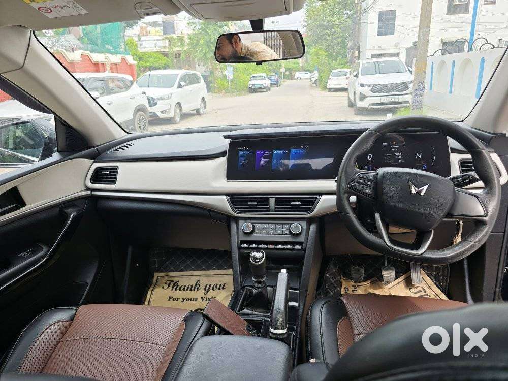 Mahindra Xuv700 2.2 Ax 5 Diesel Mt 7 Str, 2023, Diesel
