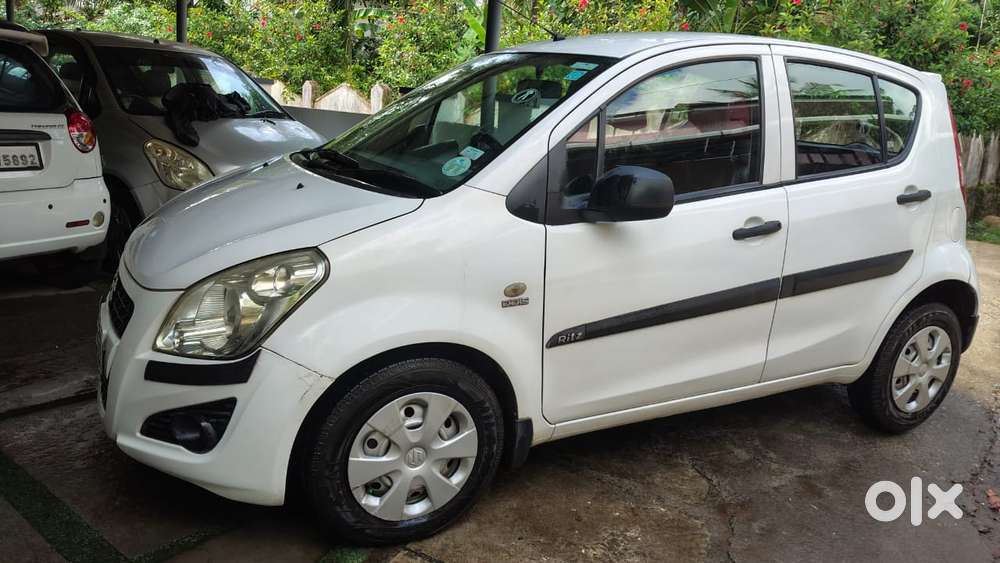 Maruti Suzuki Ritz Ldi Bs-iv, 2014, Diesel