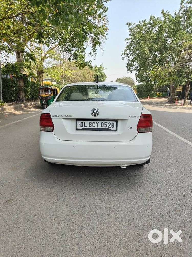 Volkswagen Vento 2010-2013 Petrol Trendline, 2011, Petrol