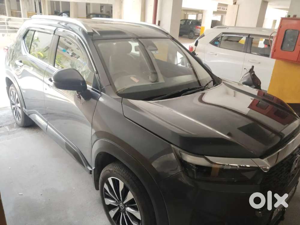 Honda Elevate 2024 Petrol Well Maintained