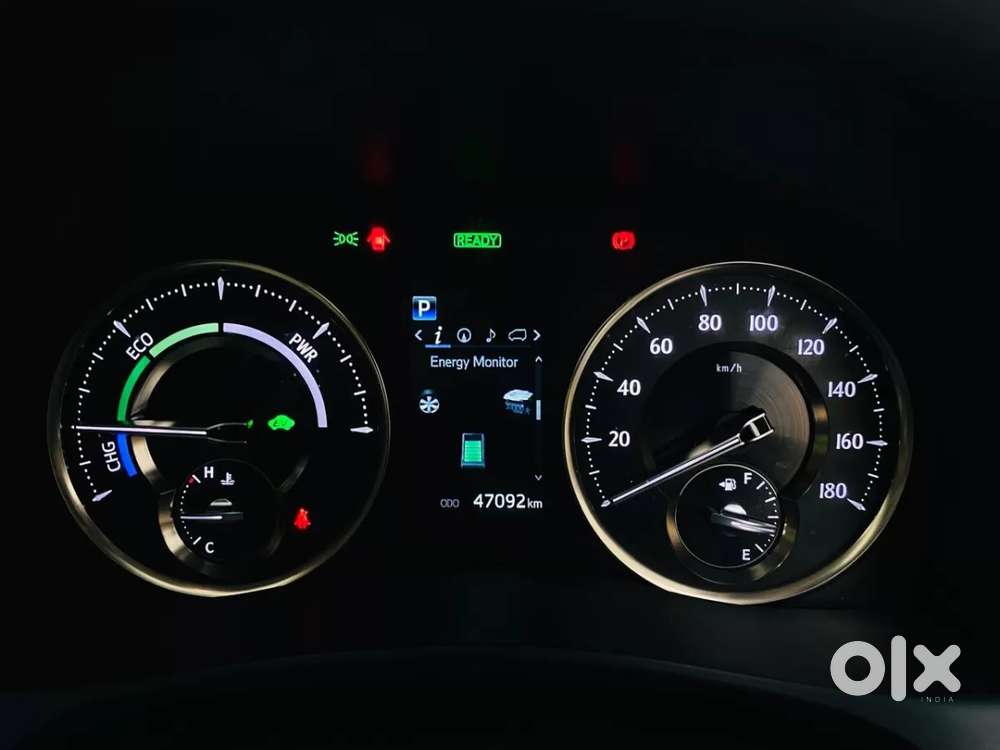 Toyota Vellfire Vip – Executive Lounge, 2023, Petrol