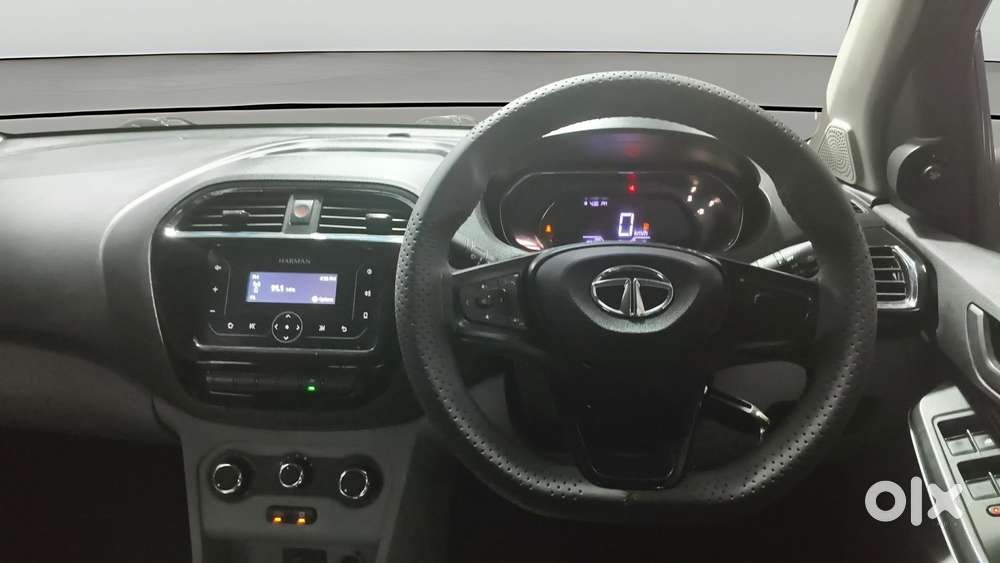 Tata Tiago 1.2 Revotron Xt Cng, 2022, Cng & Hybrids