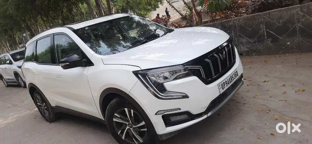 Mahindra Xuv700 2022 Petrol 42000 Km Driven