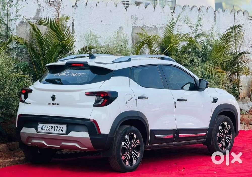 Renault Kiger, 2023, Petrol