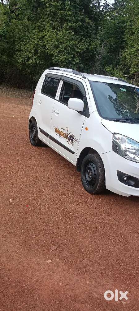 Maruti Suzuki Wagon R 1.0 2015