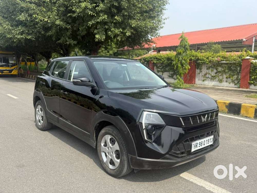 Mahindra Xuv 3xo Mx3, 2024, Petrol