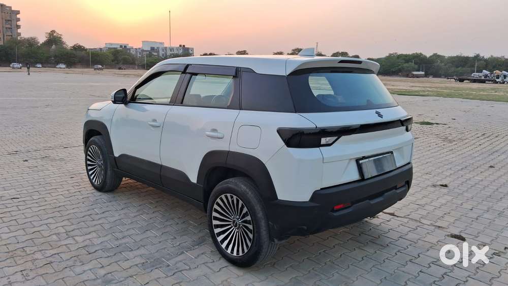 Maruti Suzuki Brezza, 2023, Petrol