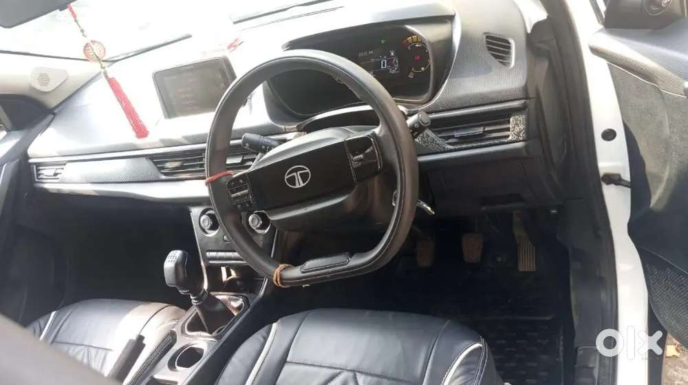 Tata Nexon Smart Plus Petrol And Cng  Mt 2024 Nov