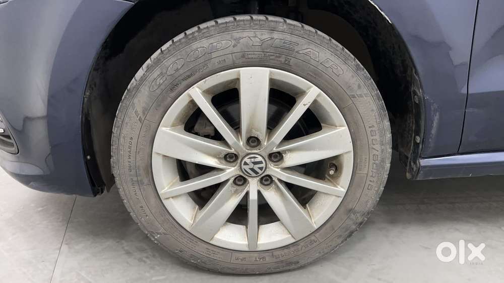 Volkswagen Polo 2009-2013 Petrol Highline 1.2l, 2015, Petrol