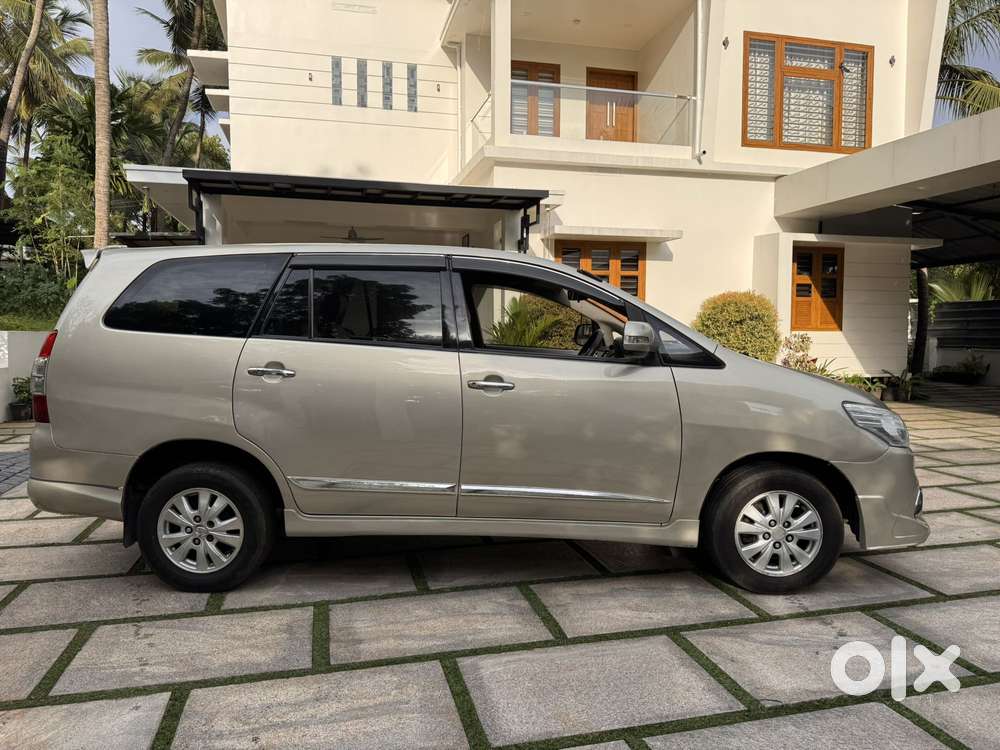 Toyota Innova, 2011, Diesel