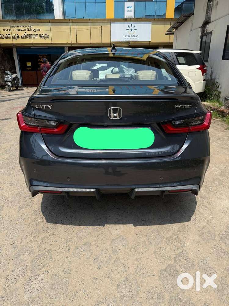 Honda City Zx 2023 Petrol Well Maintained