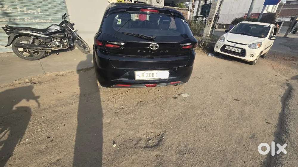 Tata Altroz 2022 Petrol Well Maintained