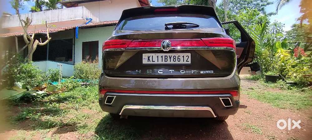 Mg Hector Plus 2023 Diesel 40000 Km Driven Mint Condition