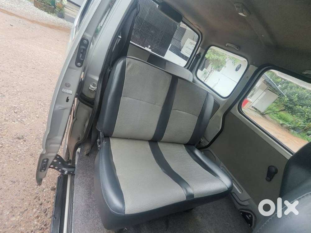 Maruti Suzuki Eeco 7 Seater Standard, 2010, Petrol