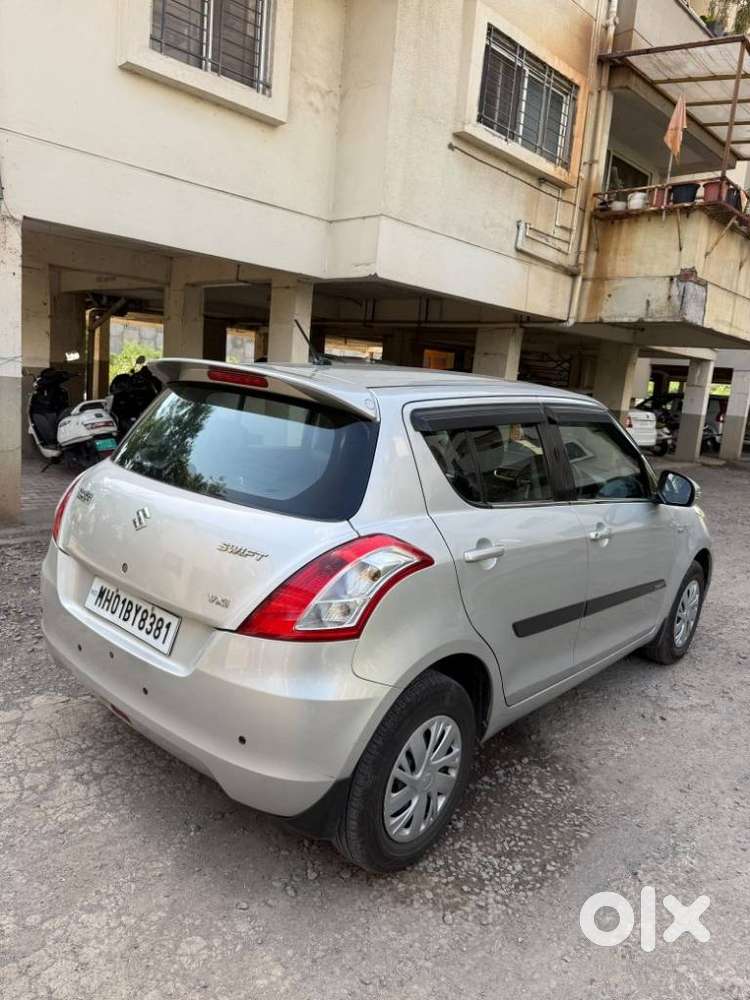 Maruti Suzuki Swift Vxi 1.2 Abs Bs-iv, 2015, Petrol