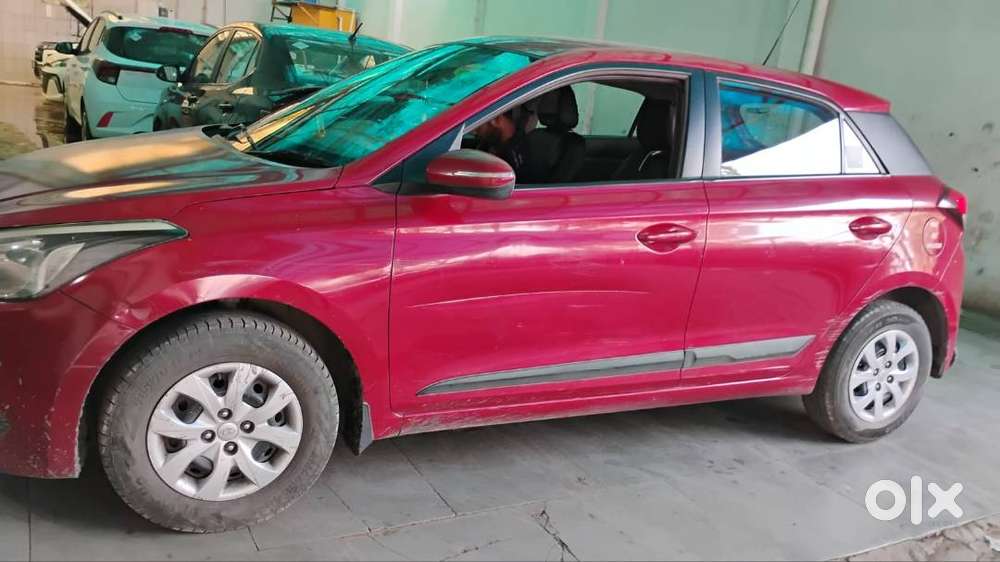 Hyundai Elite I20 2014 Petrol 64500 Km Driven