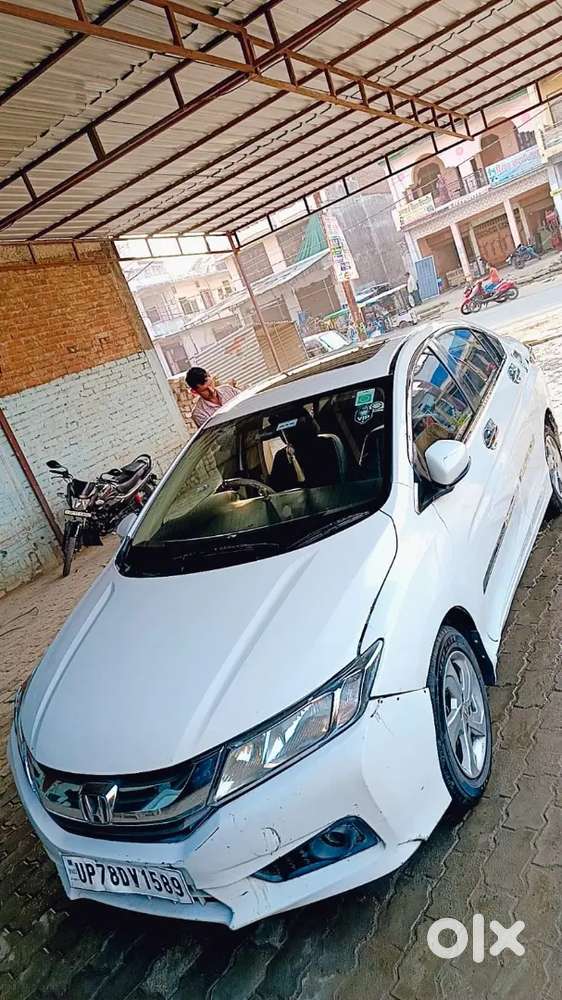 Honda City 422500 2015