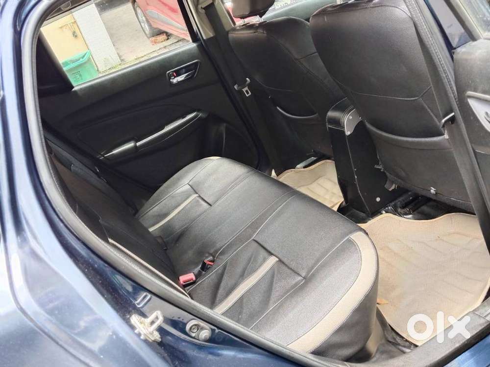 Maruti Suzuki Swift Vvt Vxi, 2021, Petrol