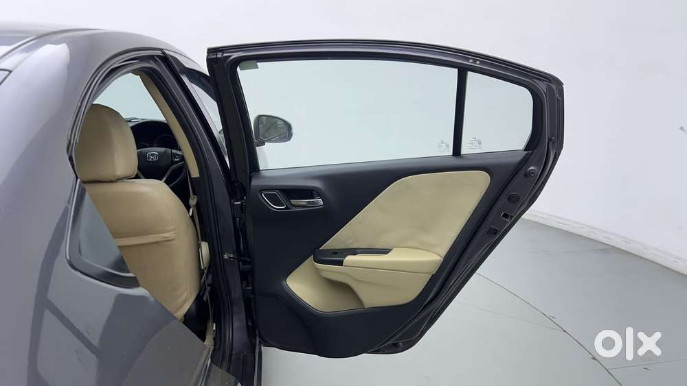 Honda City I-vtec V, 2018, Petrol