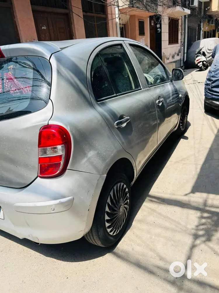 Nissan Micra Xe 2015