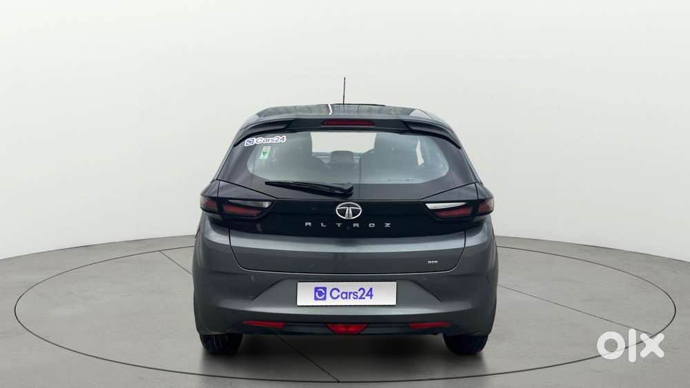 Tata Altroz 1.2 XZA Plus, 2023, Petrol