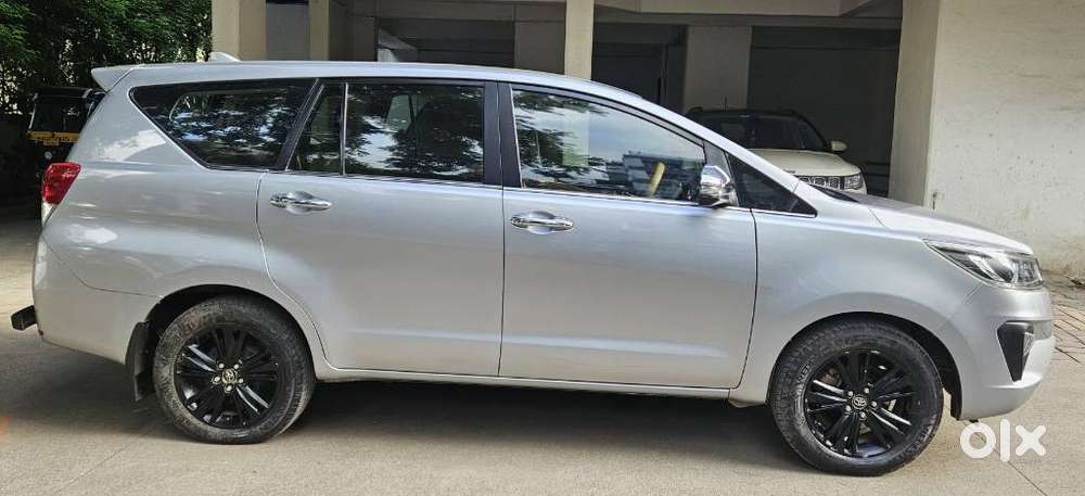 Toyota Innova Crysta 2.8z Automatic, 2019, Diesel