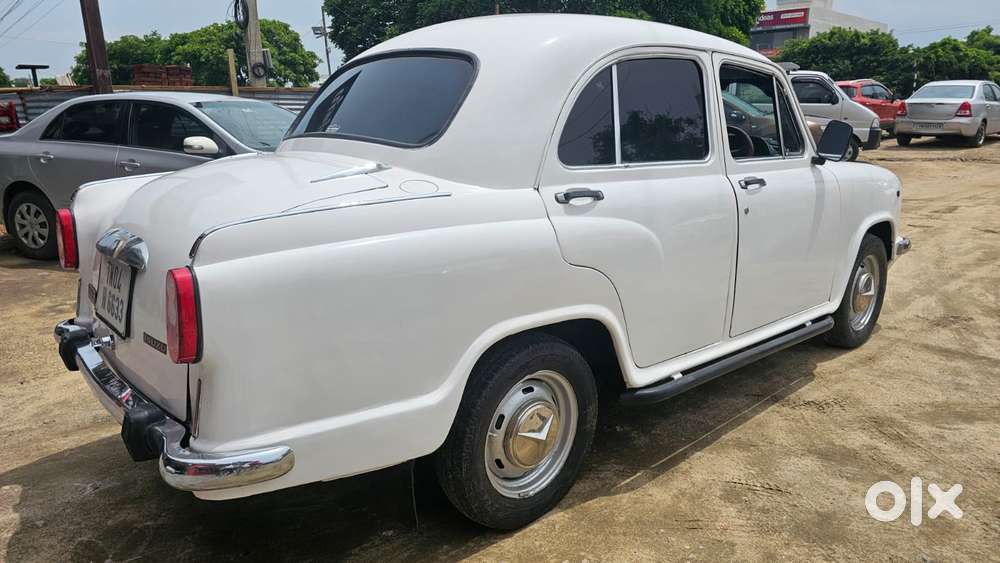 Ambassador Classic 1800 Isz Mpfi Ps, 2000, Diesel