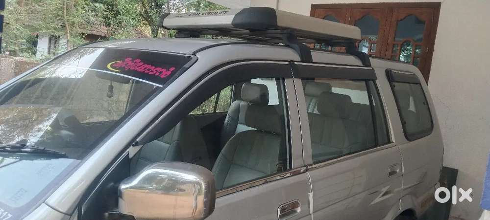 Chevrolet Tavera 2012 Diesel 317000 Km Driven