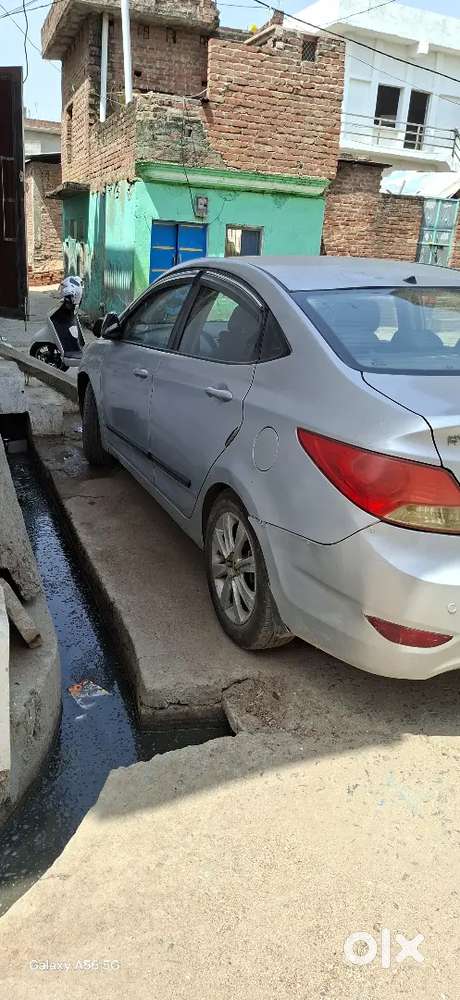 Hyundai Verna Diesel Mt 2012