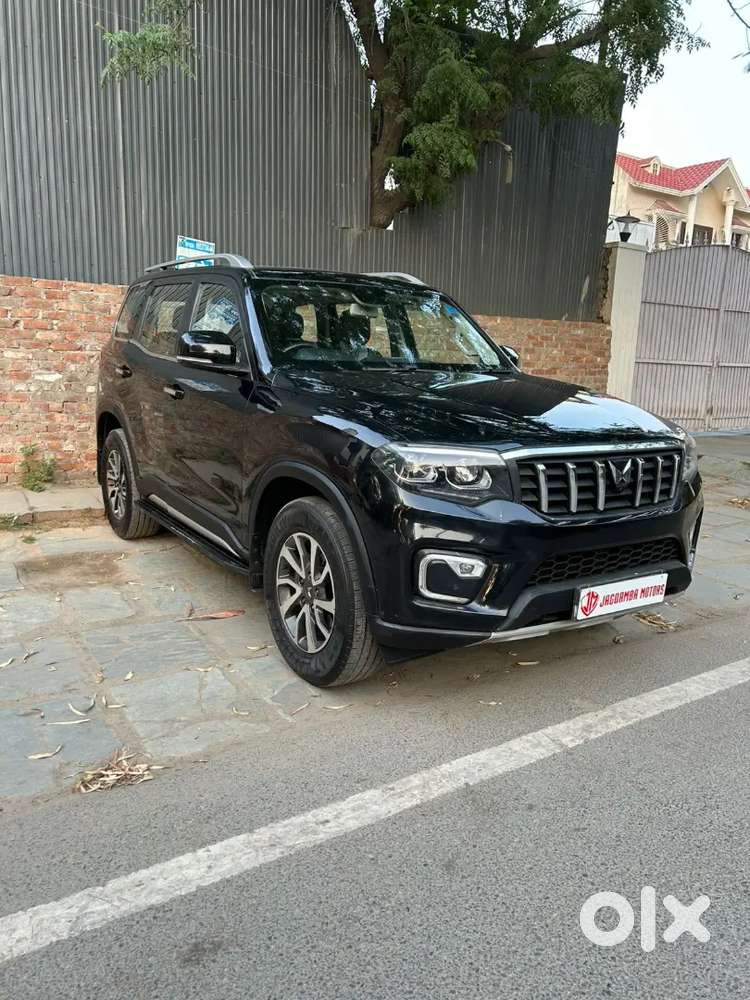 Mahindra Scorpio