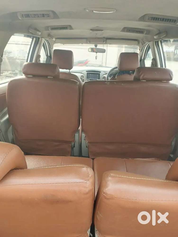 Toyota Innova 2011 Diesel 200000 Km