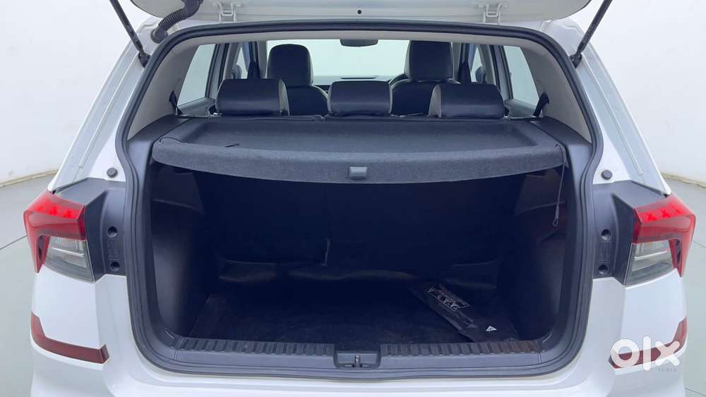 Skoda Kushaq 1.0 Tsi Style, 2025, Petrol