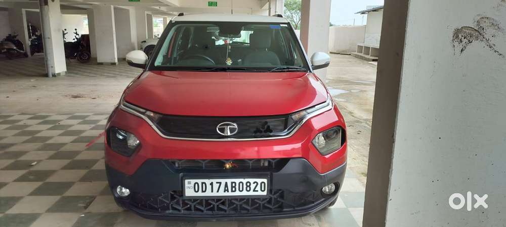 Tata Punch Petrol Automatic 2023 Year Car 16500km Running