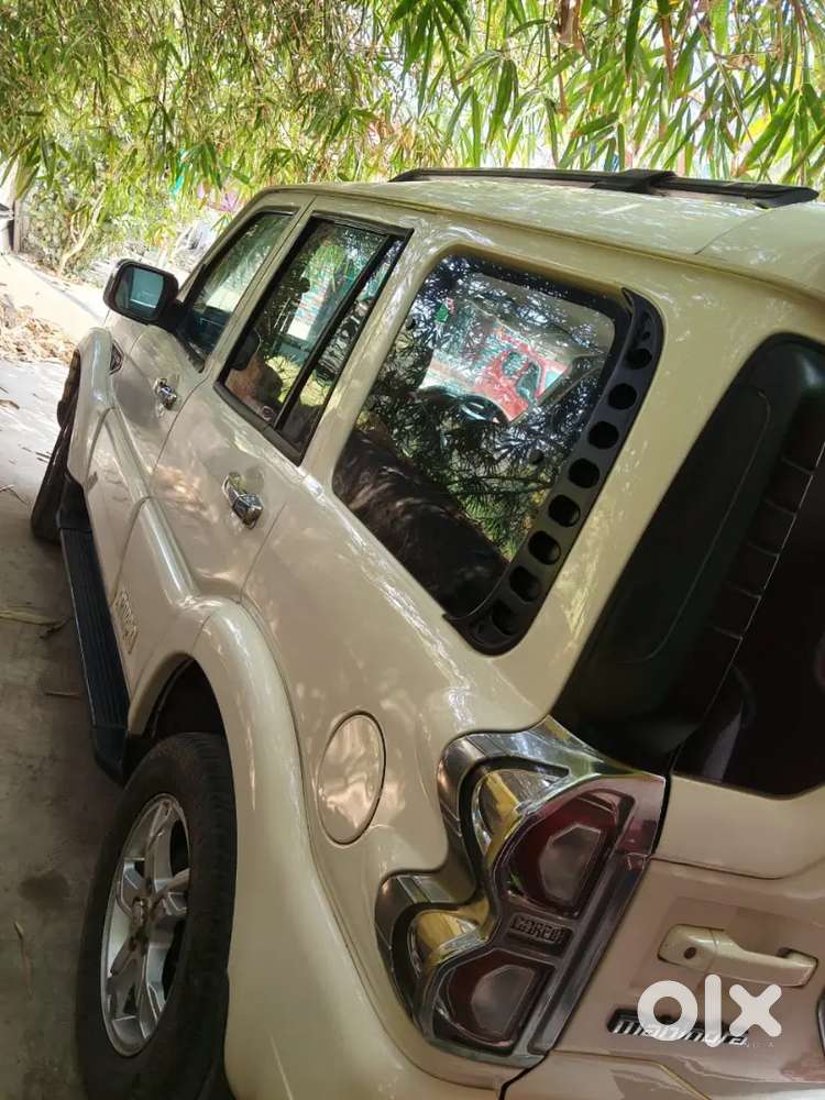 Scorpio S10 Model