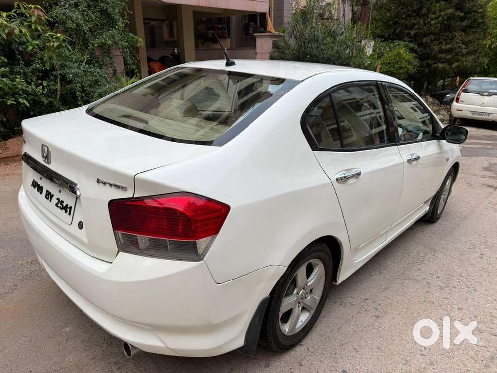 Honda City Ivtech Petrol 2010 --excellent Condition. Ready To Drive