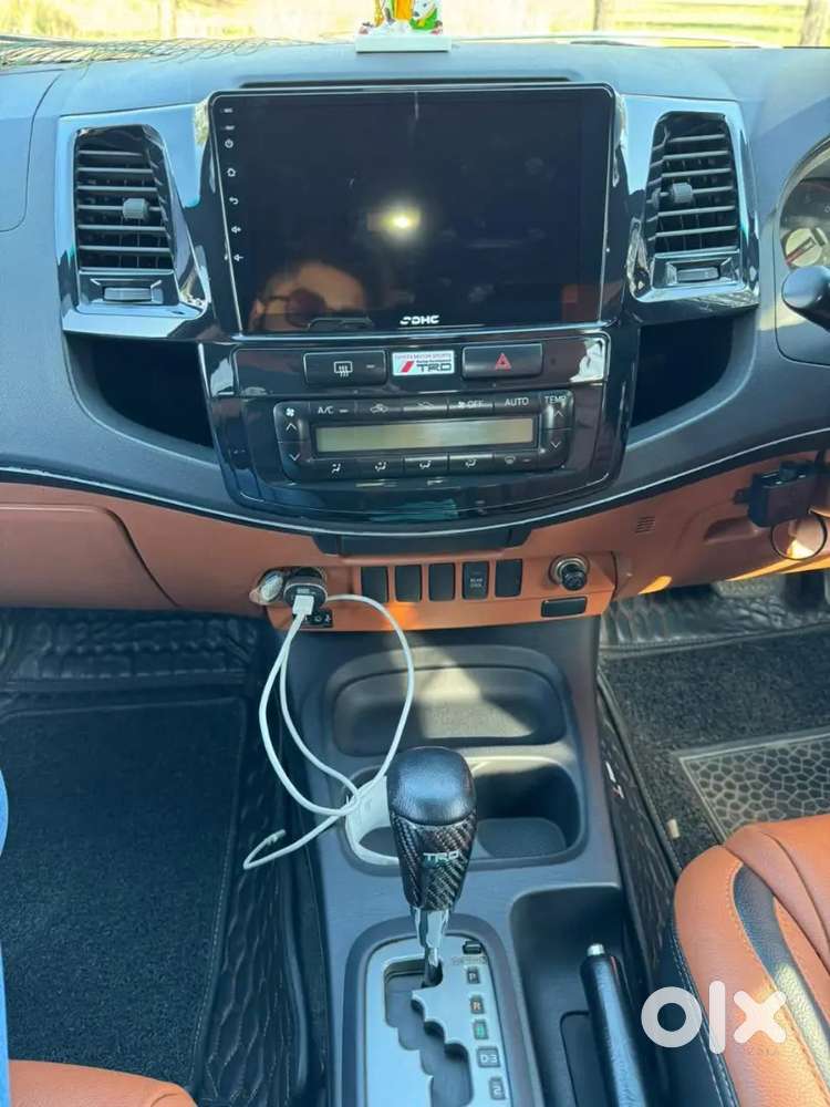 Toyota Fortuner 4x2 Automatic 2012 Model