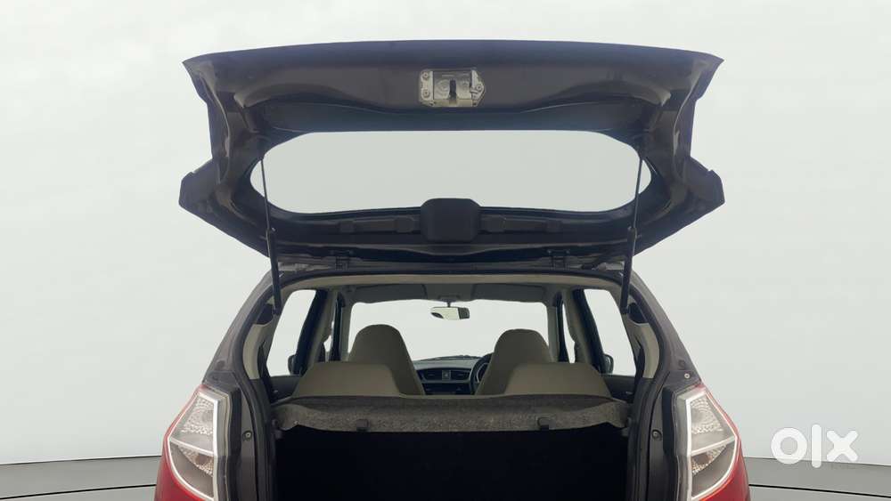 Maruti Suzuki Alto K10 Vxi Amt, 2015, Petrol