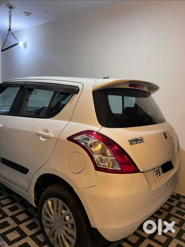 Maruti Suzuki Swift 2013 Diesel 74000 Km Driven