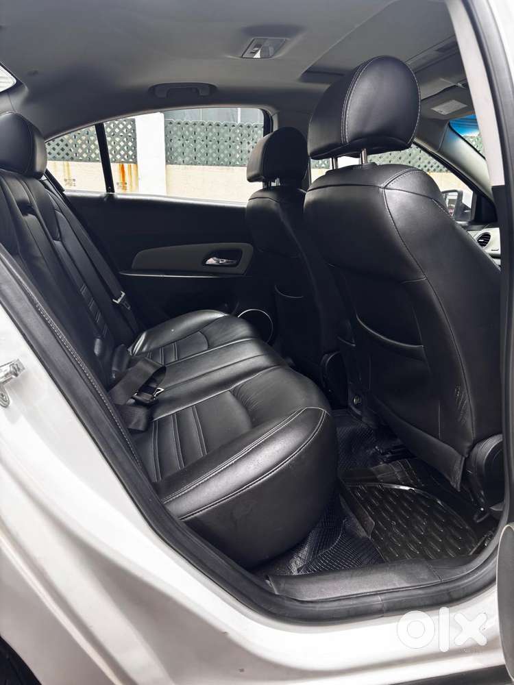 Chevrolet Cruze Ltz At, 2017, Petrol