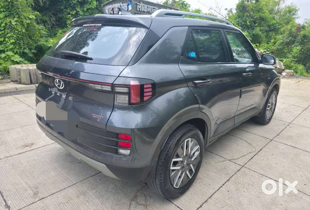 Hyundai Venue 1.0 S (o) Turbo Dct, 2024, Petrol