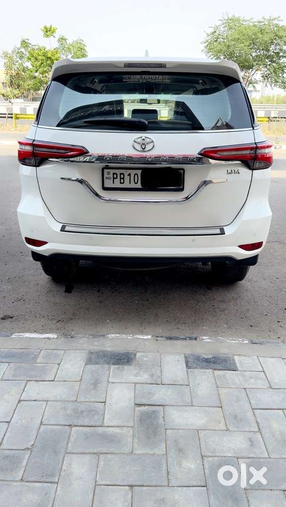 Toyota Fortuner 2022 Diesel Manual