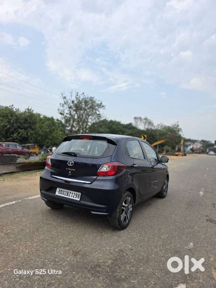 Tata Tiago Xza Plus, 2022, Petrol