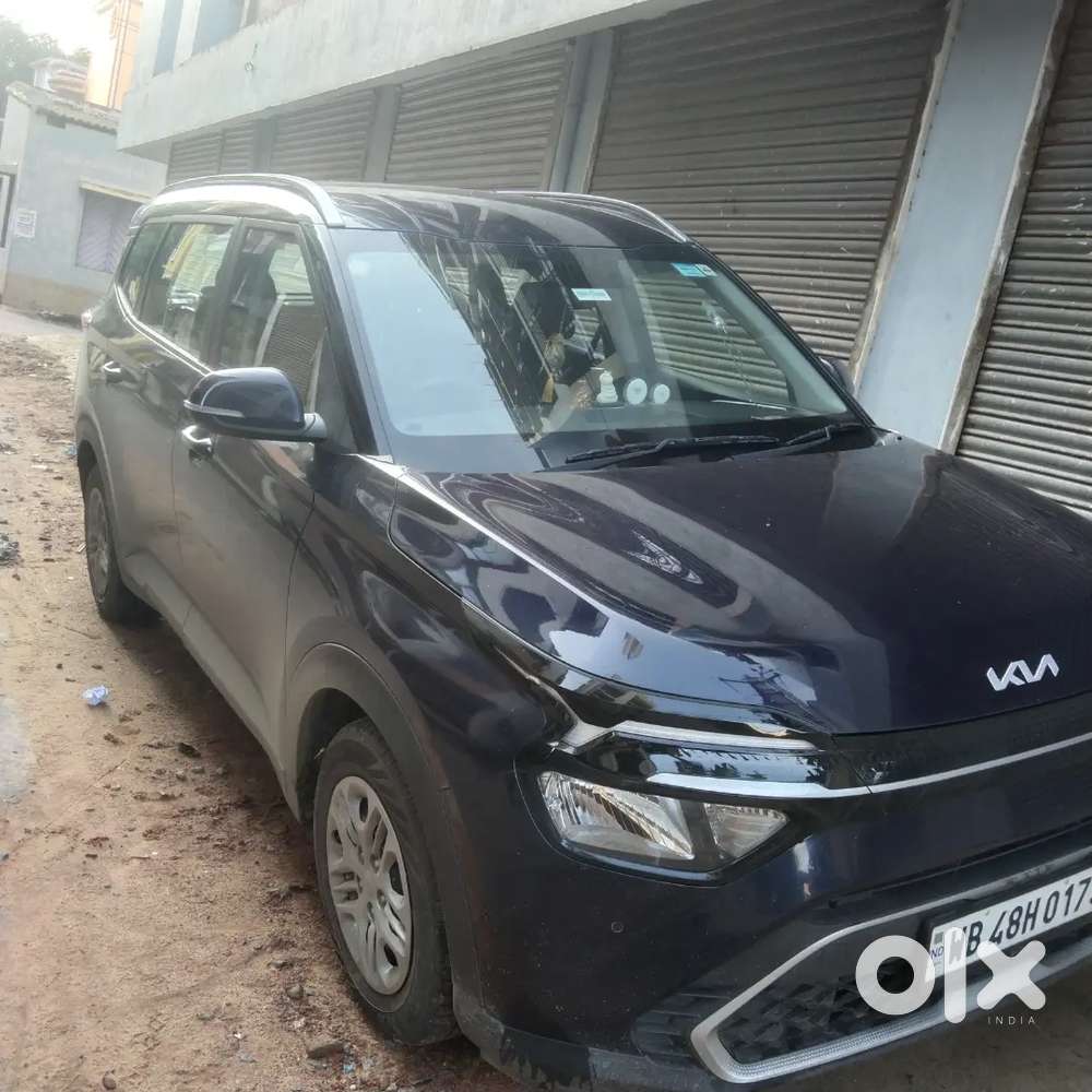 Kia Carens 2024 Petrol 15000 Km Driven, Personal Car.good Car,