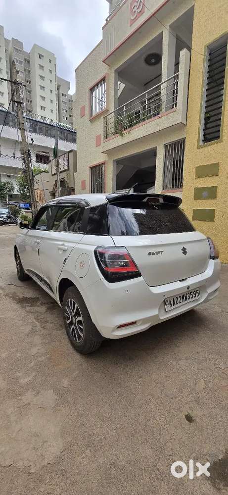 Maruti Suzuki Swift Vxi 2025