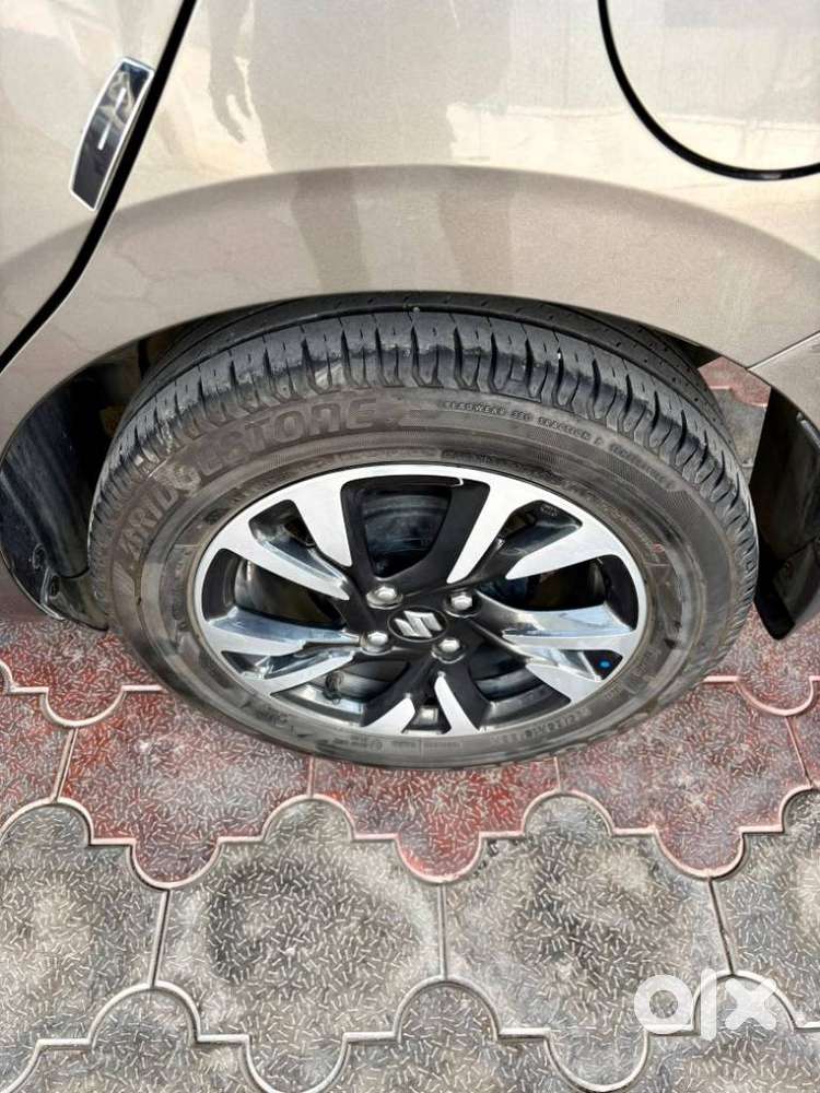 Maruti Suzuki Swift Zxi Plus Amt Dual Tone, 2024, Petrol