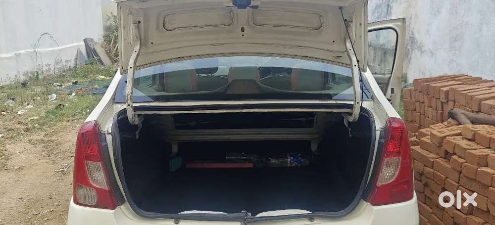 Mahindra E Verito Diesel 2012, Selling My Car